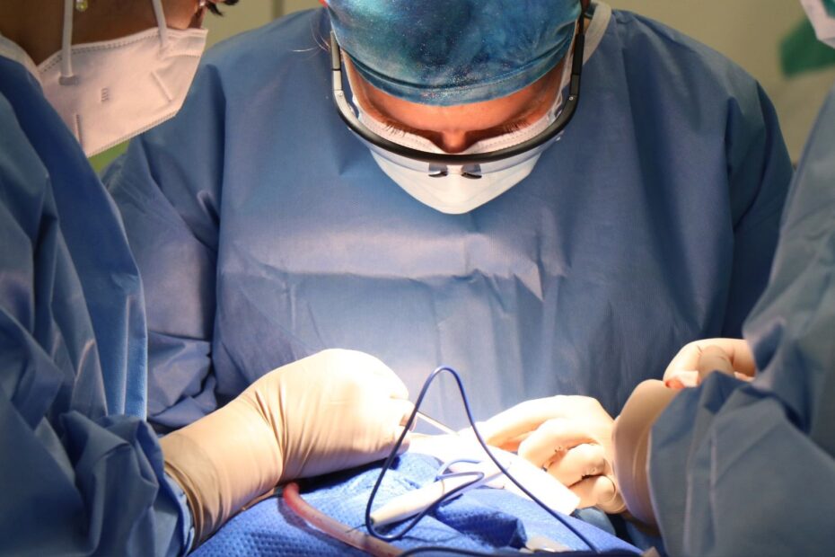 How an Orthopedic Surgeon Can Help Improve Your Mobility and Function