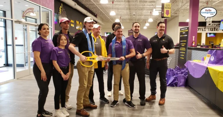 Is Planet fitness open on july 4th