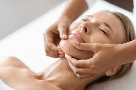 The Role of a Face Lift in Facial Rejuvenation and Sculpting